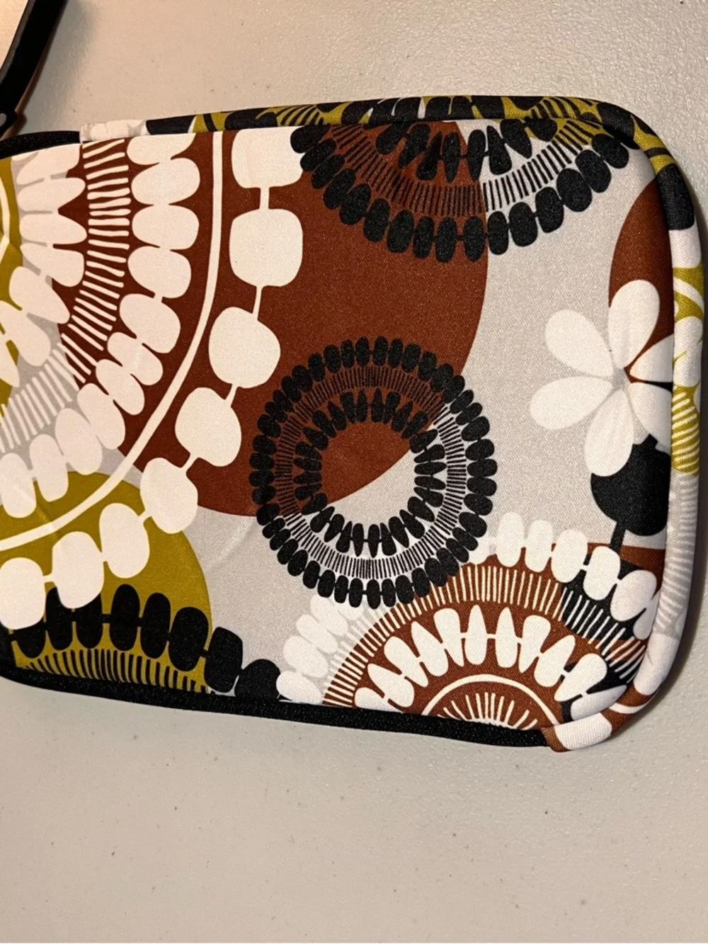 Vera Bradley Tablet Case Cocoa Moss Foam Zip Electronics Sleeve
